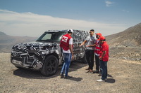 foto: Land Rover Defender 2020 cruz roja test_19.jpg