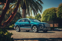 foto: Bentley Bentayga hibrido enchufable PHEV_01.jpg