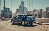 foto: Bentley Bentayga hibrido enchufable PHEV_04.jpg