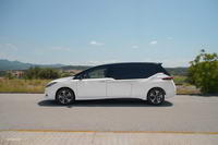 foto: Nissan Leaf Coche Funebre_06.jpg