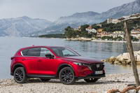 foto: Mazda CX-5 Homura_02.jpg