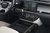 foto: Land Rover Defender 130_21.jpg